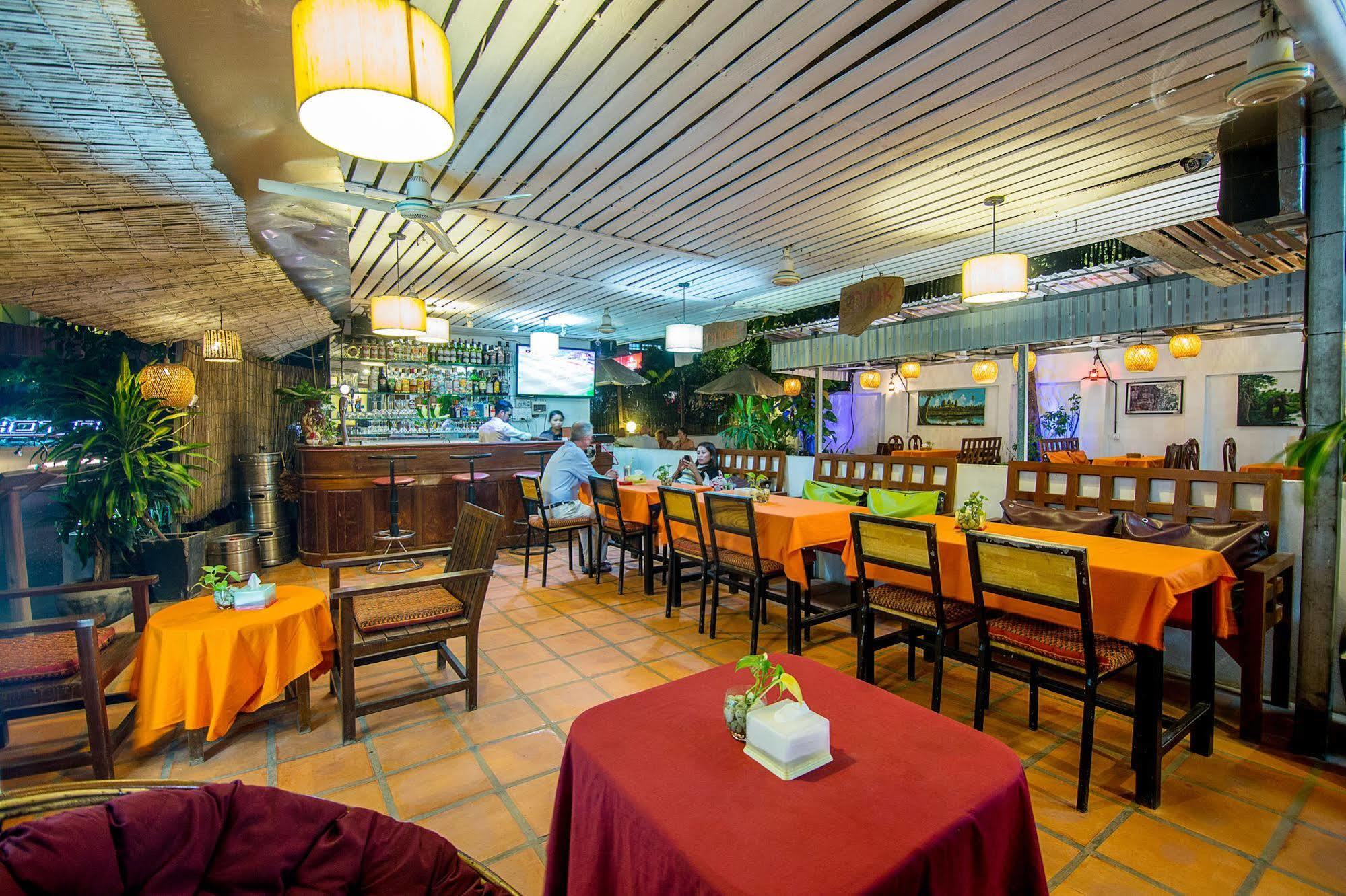 Sok San Street Boutique Hotel Siem Reap Buitenkant foto